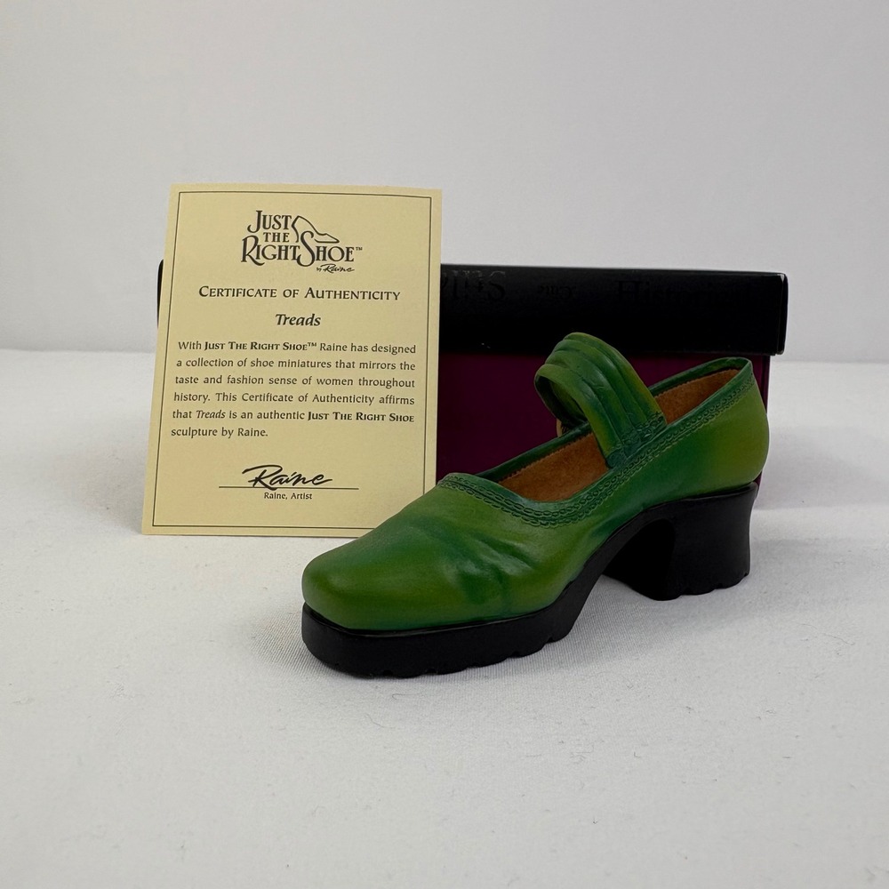 Vintage Just The Right Shoe By Raine Treads 25078 1999‎ COA